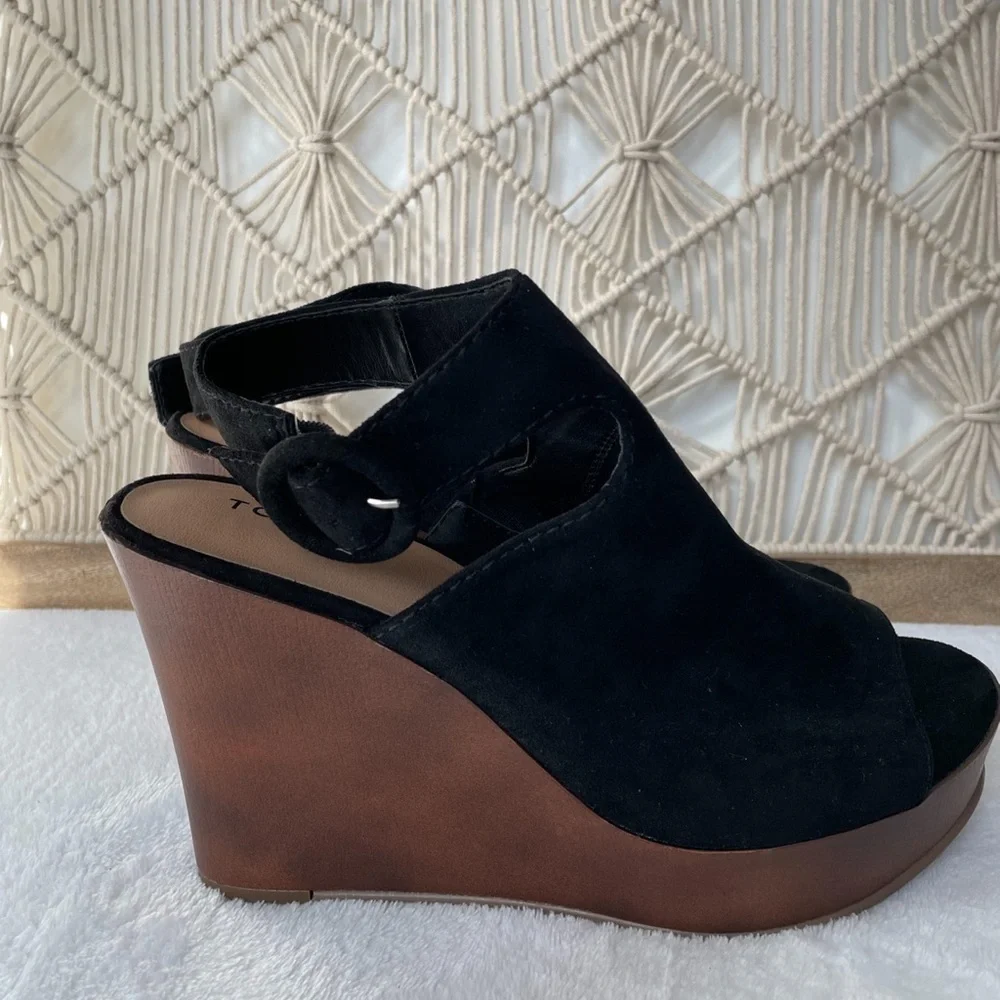 Torrid Black Platform Heel Sandals